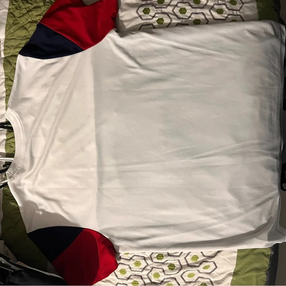 NWOT Lacoste Sport short sleeve - Picture 2 of 4